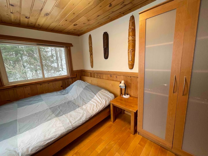 საძინებელი 1