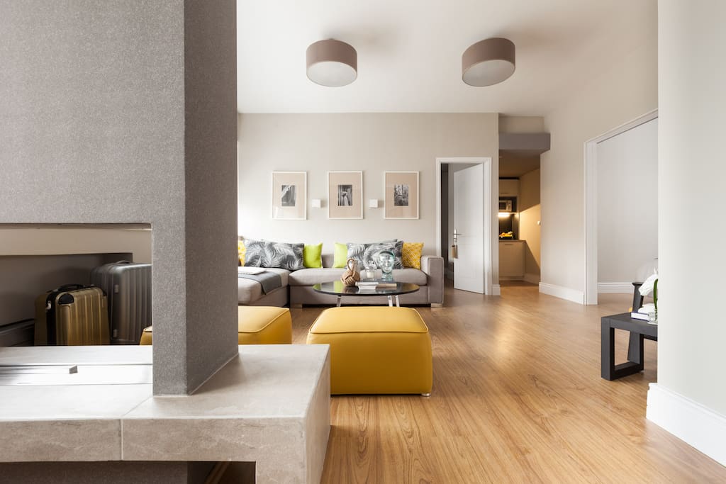 *living room & entrance to master bedroom