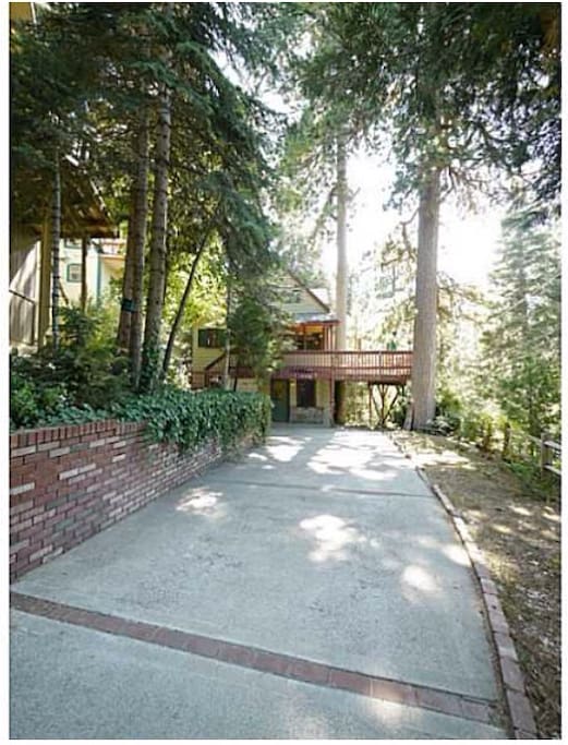Tandem driveway