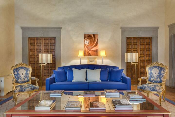 Palazzo Salviati by Varental | Luxe Brunelleschi gallery image 2