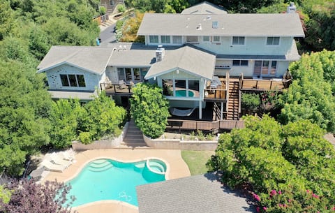 Long-Term Stay at Lavish & Serene Hilltop Mansion