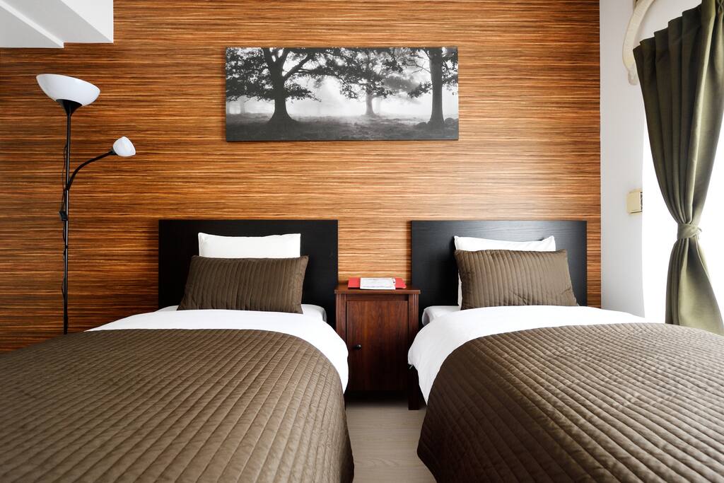 2 nice single beds