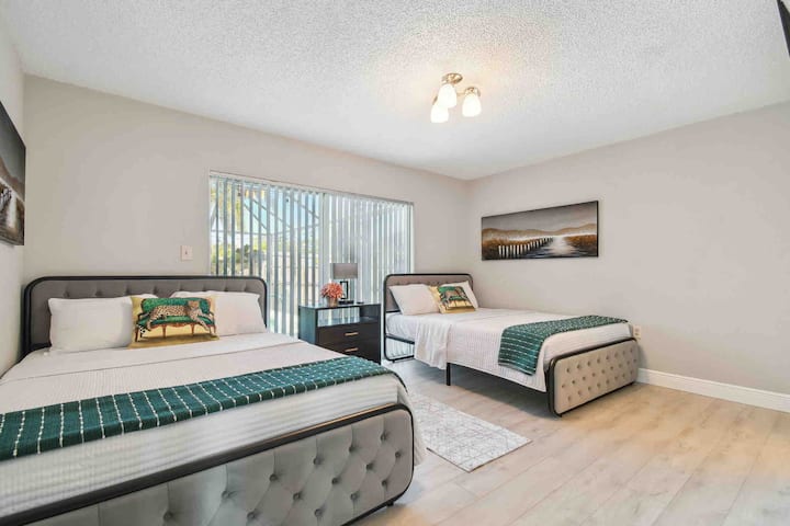 Vitanda 2 vya Malkia 