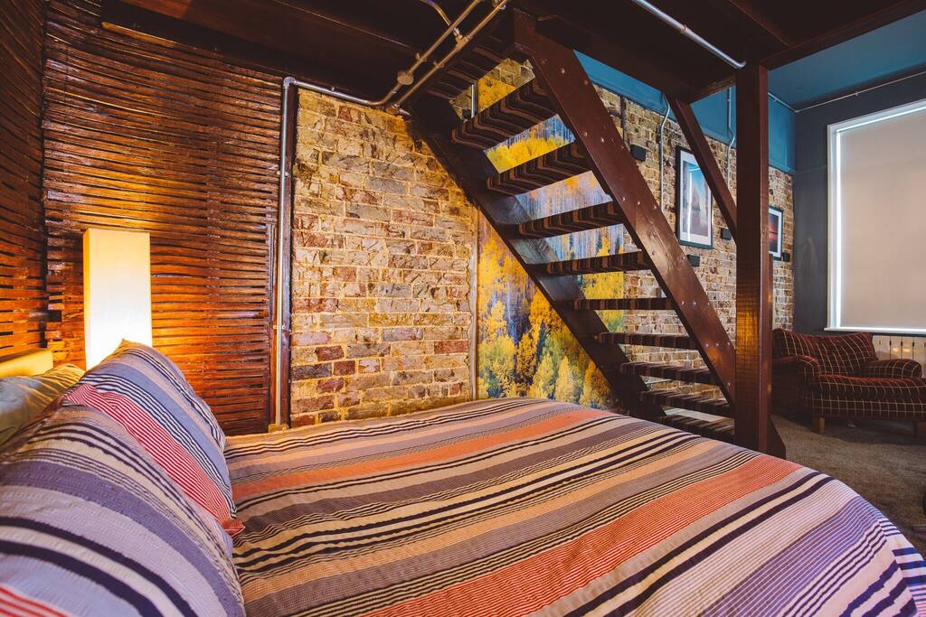 Cosy brand new bed
