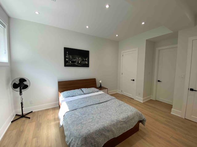 listing_image