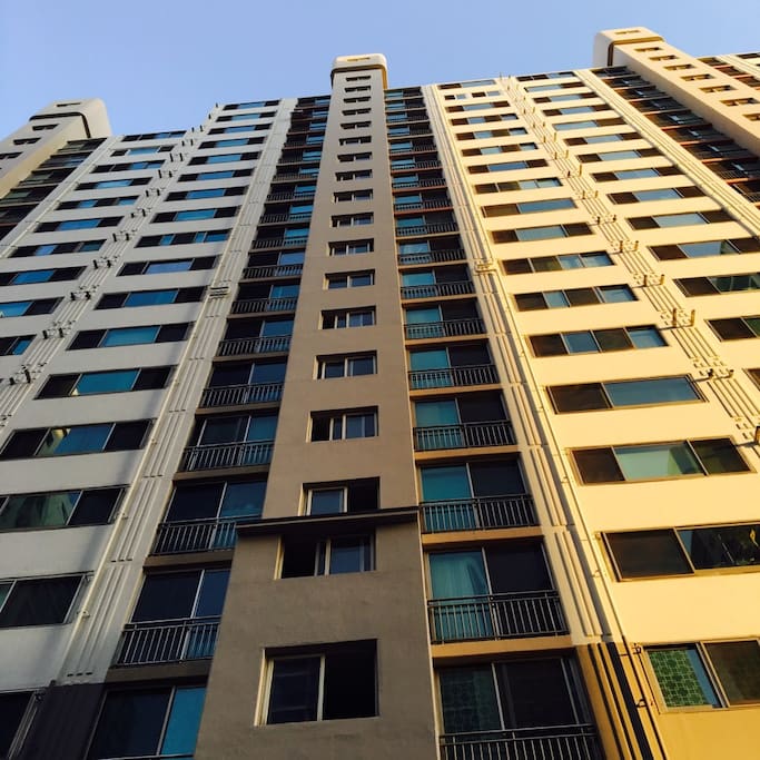 101 Building