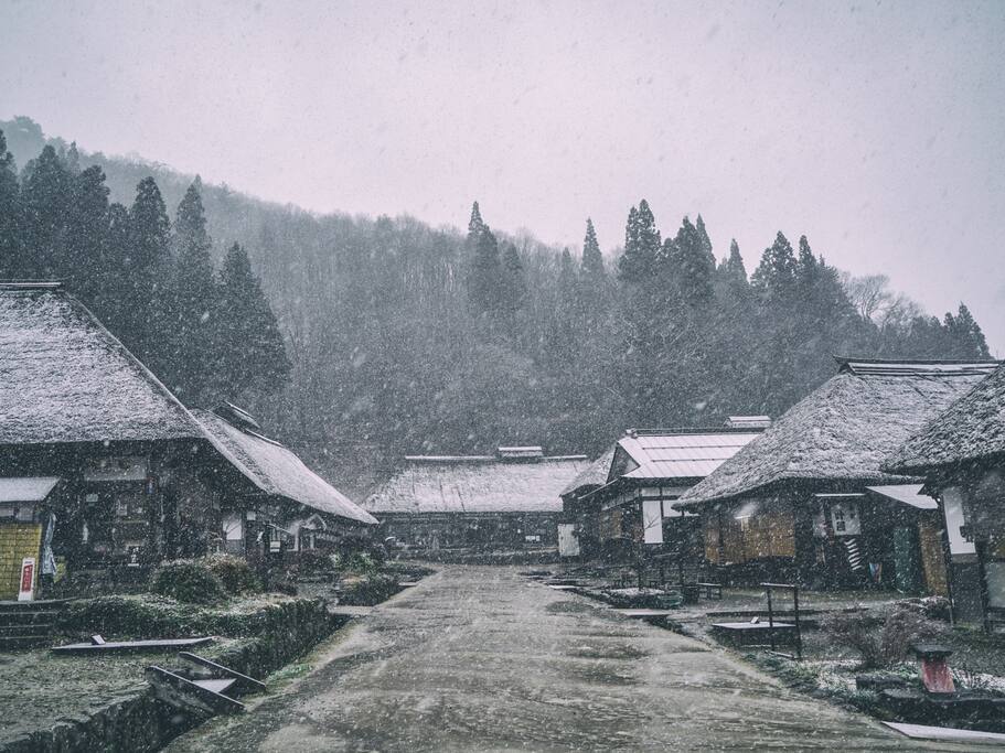 雪落大内宿 一朝回到江户时代 日本旅游攻略 尽在airbnb爱彼迎 雪落大内宿 一朝回到江户时代 日本旅游攻略 尽在airbnb爱彼迎