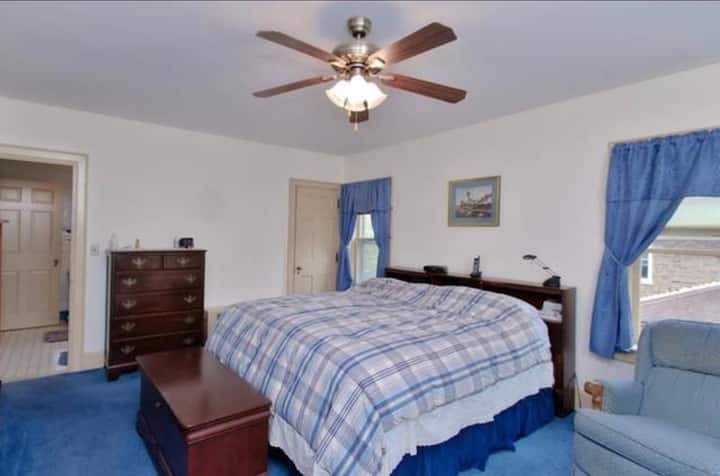 Master bedroom