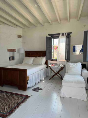 Townhouse in Chora, Patmos gallery image 3