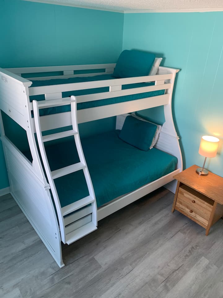 საძინებელი 4