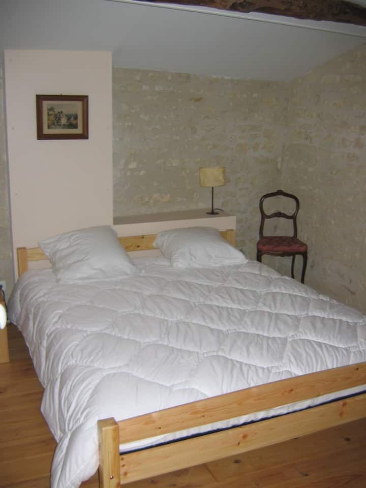 غرفة النوم 1