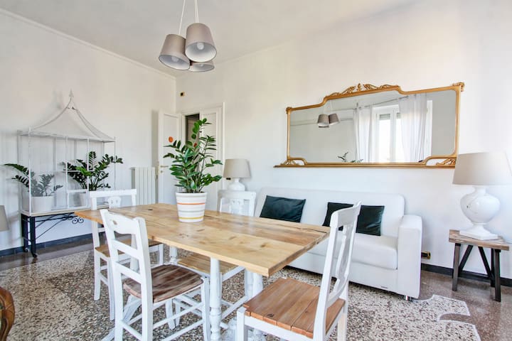 BigFamilyRome – San Giovanni Basilica – 7pax/3bd