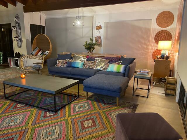 BEST HOUSE IN ANGOURIE, wraparound views, private gallery image 4