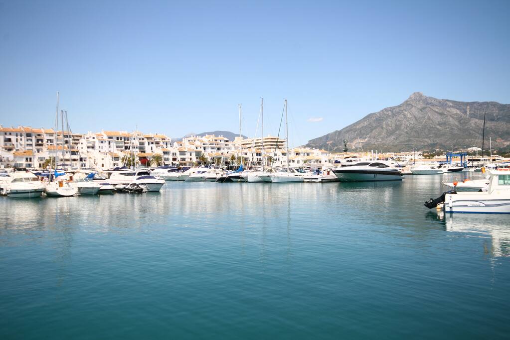 Puerto Banús