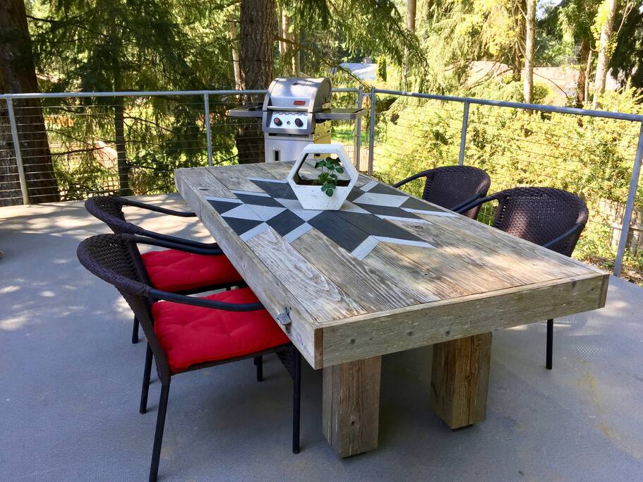 Rooftop Deck