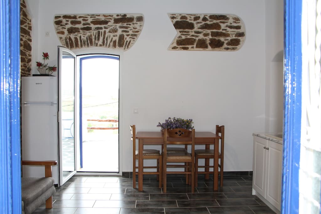 Kitchen - Living room
