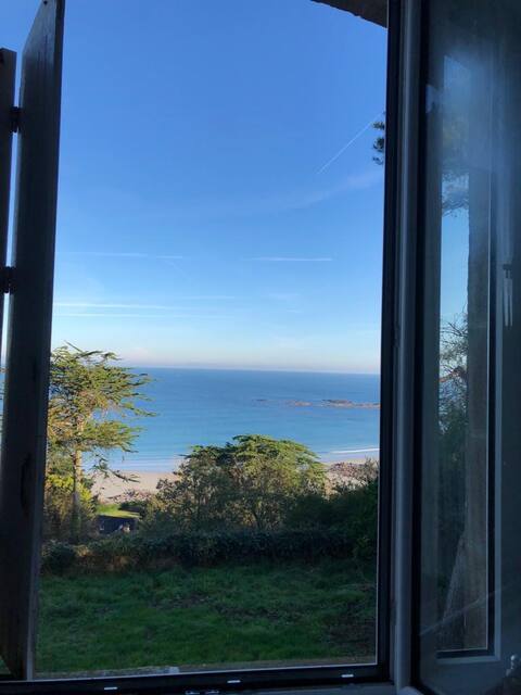Sophie's Terrace Sea View