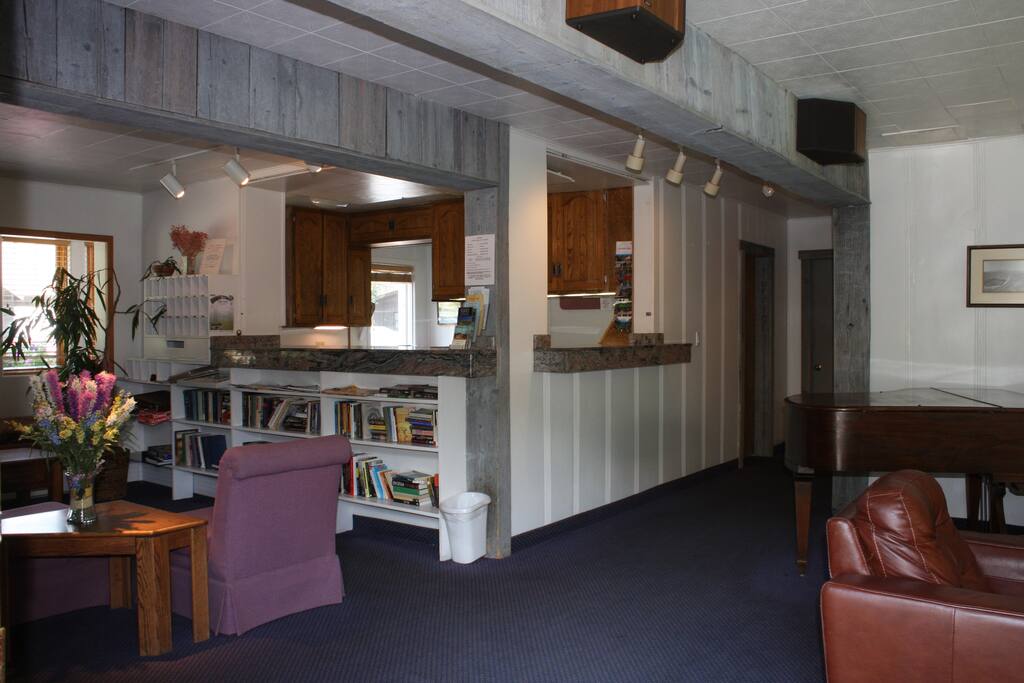 Lobby/Reception Area.