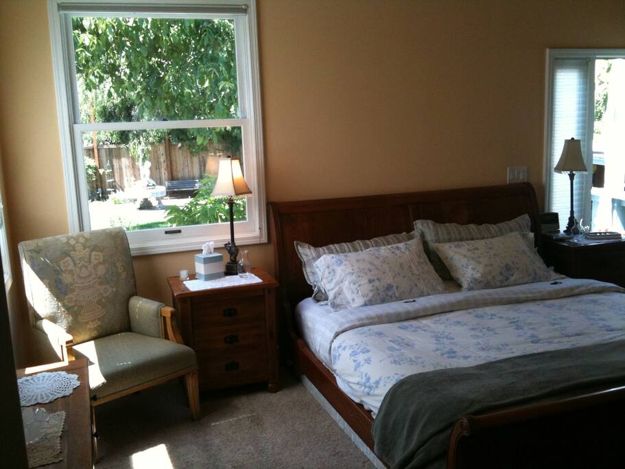 Master bedroom has king bed, dressing table, ample seating, his and hers closets, flat screen TV and ensuite bath.