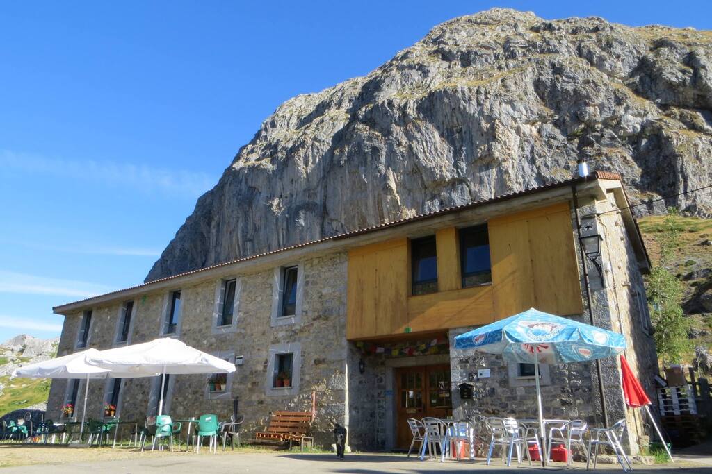 Albergue de Maraña, La Parada.
