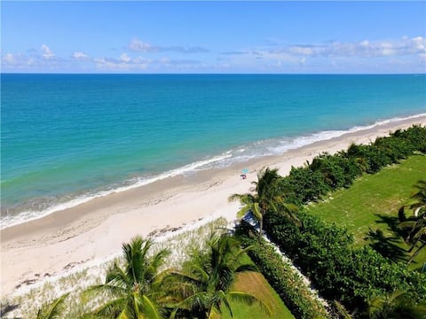 Luxury Home steps from Beach -Private Heated Pool