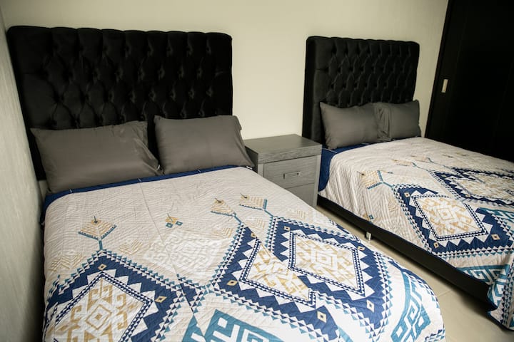 غرفة النوم 2