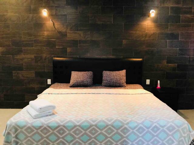 BAJAREKES ROOM, AA, Bikes and Beach Club incluyed