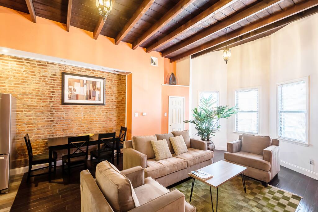 Living room with a dining table with 4 chairs