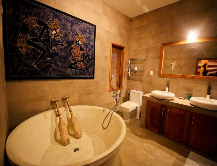Bathroom with Jaccuzzi
