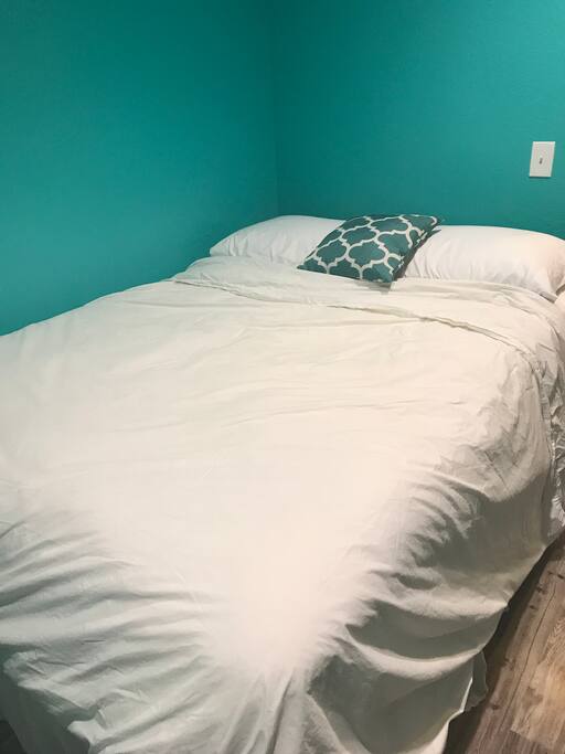 Comfortable queen size bed