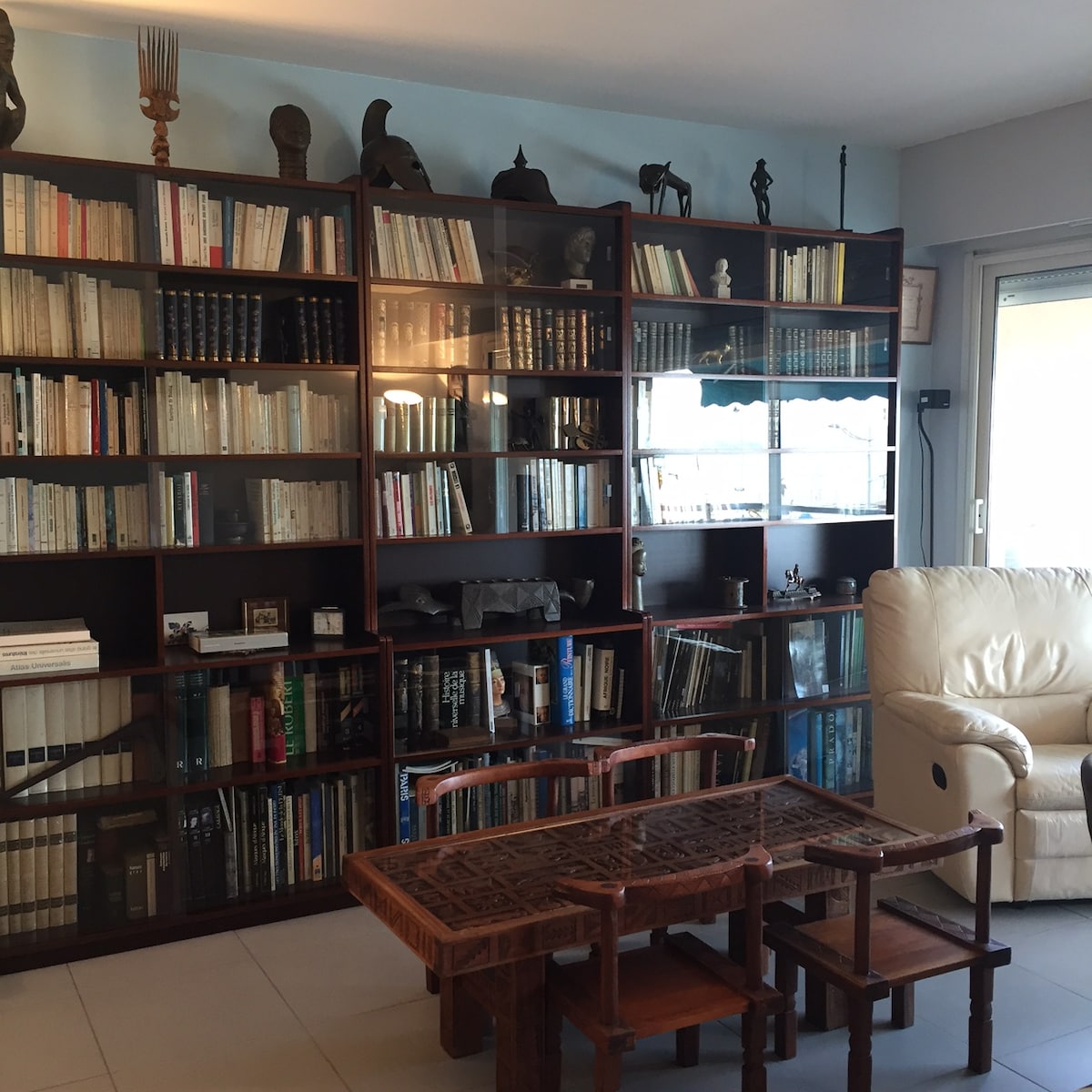 Successful Airbnb property: SUPERB T2 FRONT OF SEA FREJUS PLAGE in Fréjus