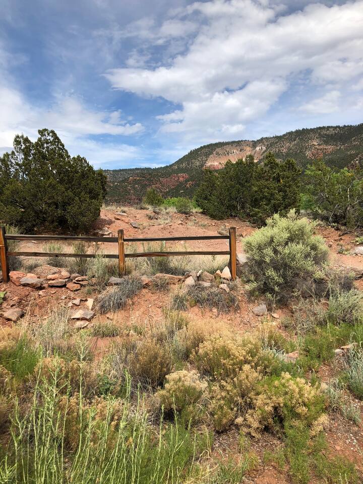 Top 8 Airbnb Vacation Rentals In Jemez Springs, New Mexico Trip101