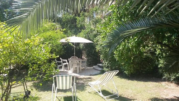 Appartement En Duplex Avec Jardin à 100m De La Mer - Nice