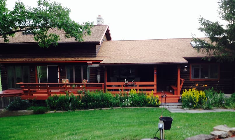 Armstrong's Elk Farm