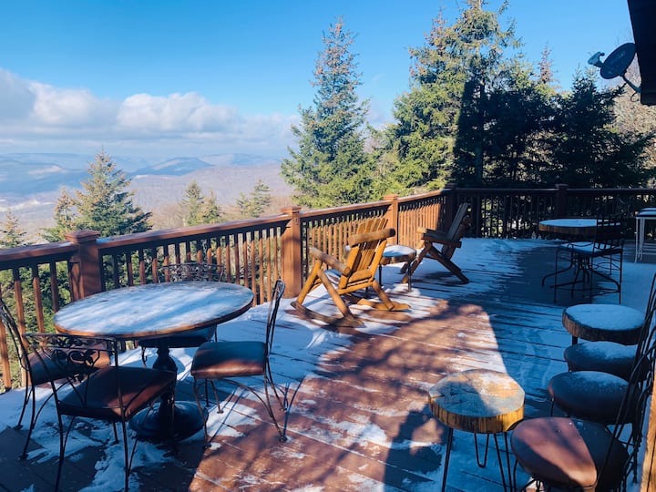 12 Best PetFriendly Cabins In Snowshoe, West Virginia Updated 2024