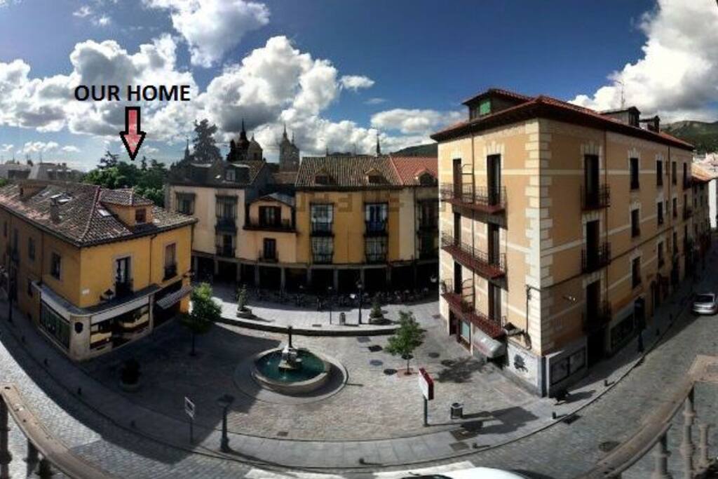 Plaza de la Cruz. Monastery domes in the background (100mts from home)