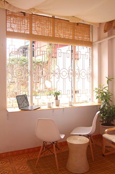 Counter at generous windows