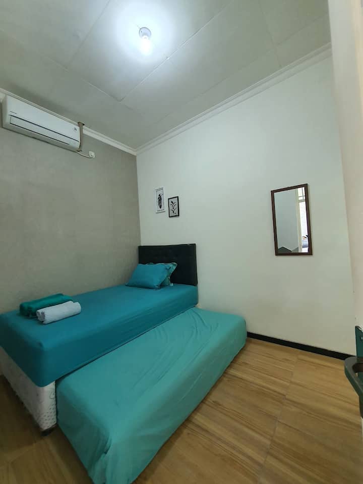 საძინებელი 2