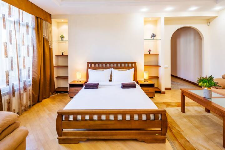 Alfa Apartments Lviv managed Airbnb listing 3