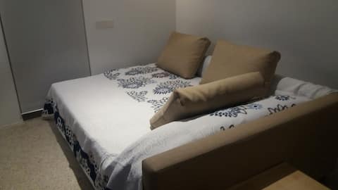 Top Airbnb: A white house in the countryside (Can Pep Peret) in Illes Balears