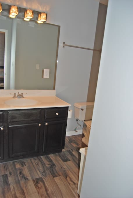 Simple and elegant bath