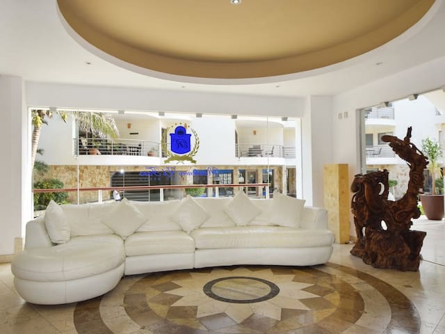 Royal Real Estate S.A de C.V managed Airbnb listing 1