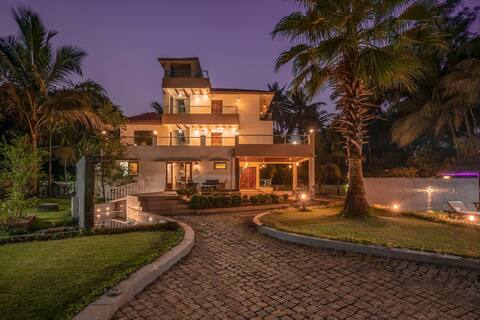 Bougainville 7 BHK with pool