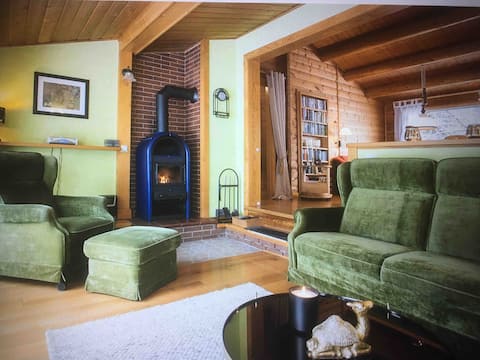 Successful Airbnb property: Cozy chalet including hot tub and sauna in Waldeck Frankenberg