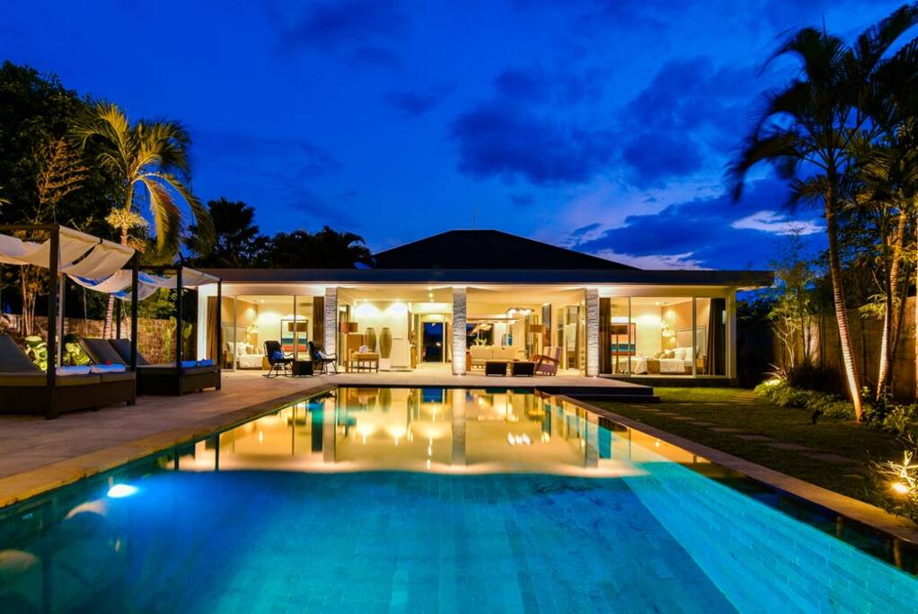 VILLA LOU