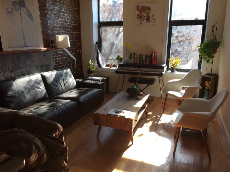 The living room gets exceptional natural sunlight all day.