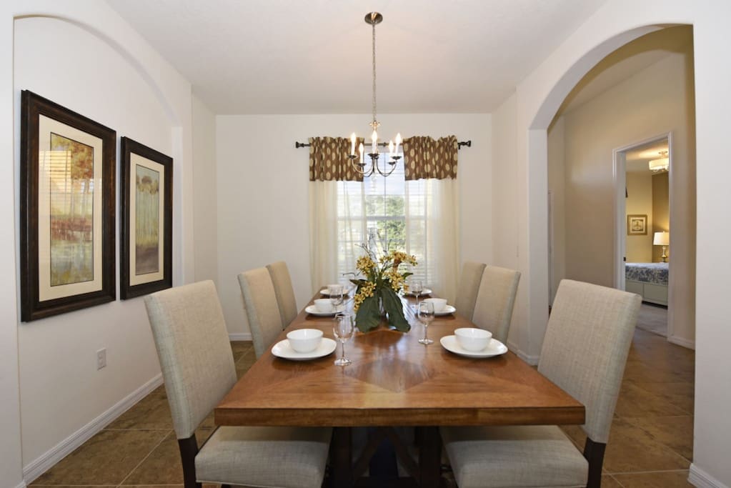 DiningRoom