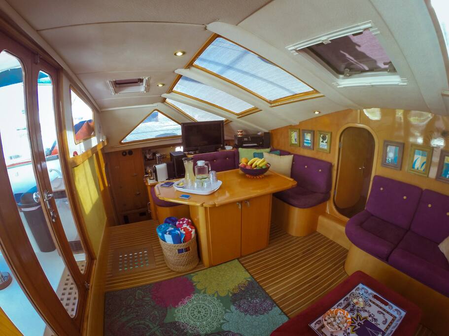 View of salon from the starboard side