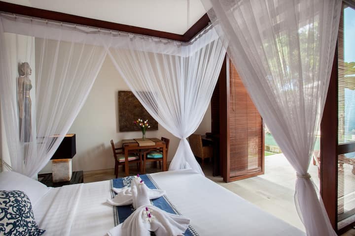 Раџа - спална соба III во апартман со надворешна бања