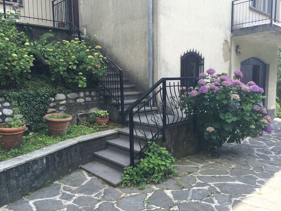 Scala di ingresso/stairs